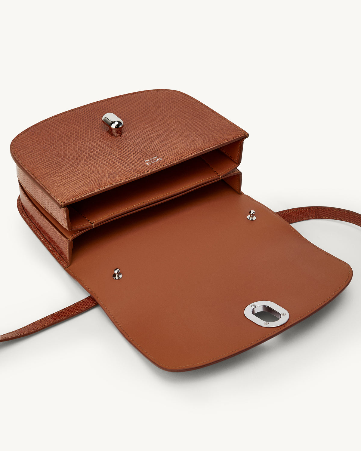 inside view of the Tondo 22 handbag in Maple lizard