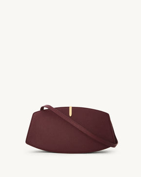 Florence Shoulder Bag in Wine Chevre